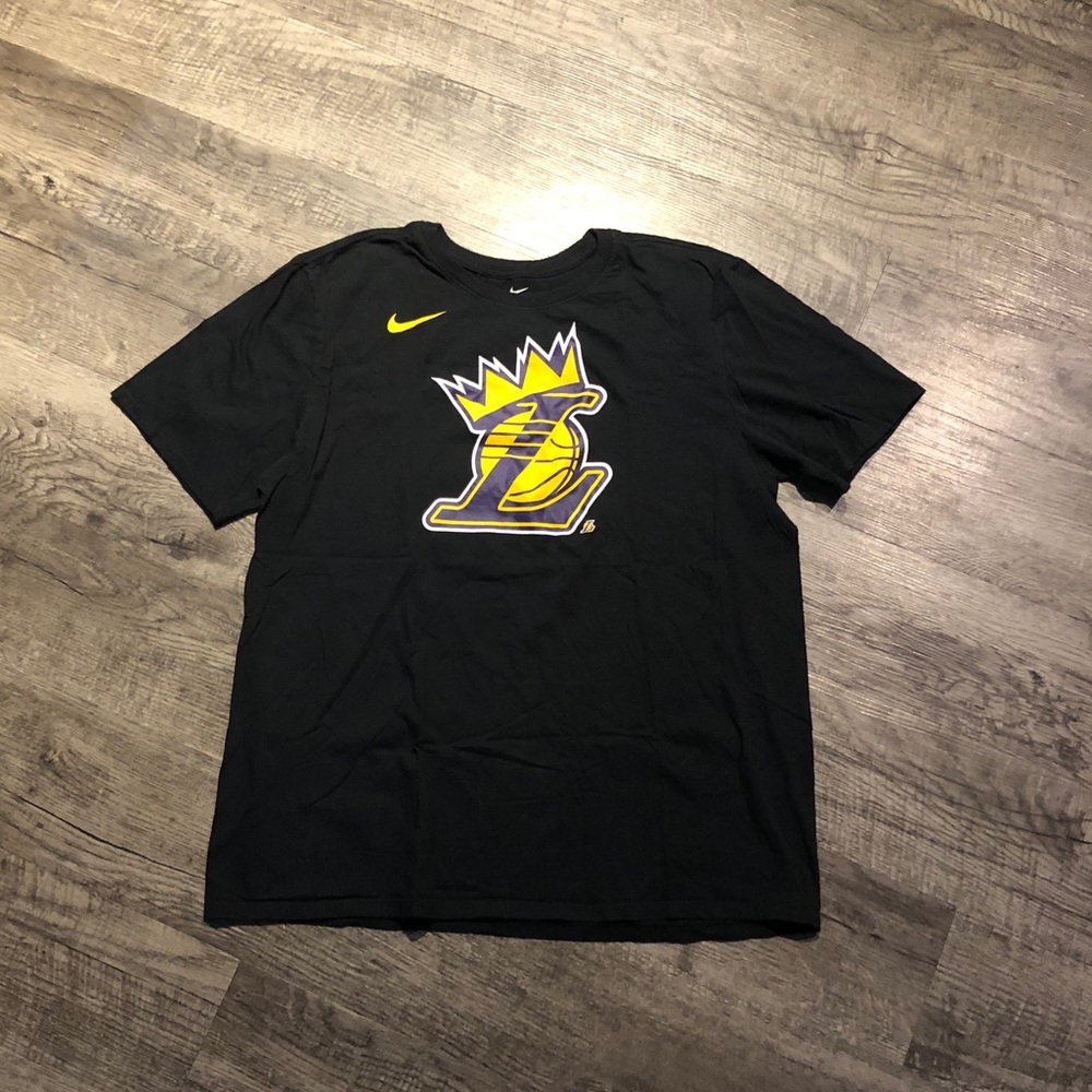 Lakers Nike Tee
